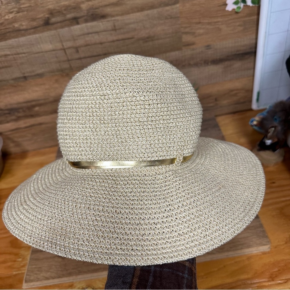 Scala women’s handwoven sun hat gold thread with a buckle trim